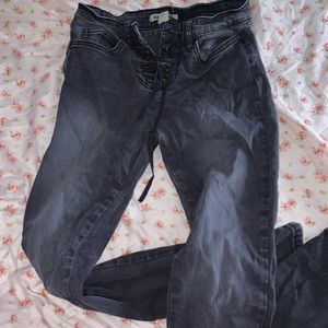 Women’s mid rise jeans